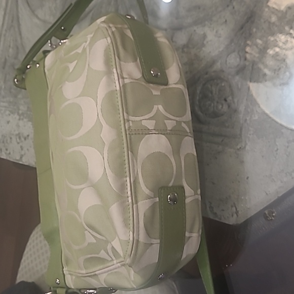 Coach Zoe Signature Large Convertible Hobo Handbag Green - Picture 6 of 10